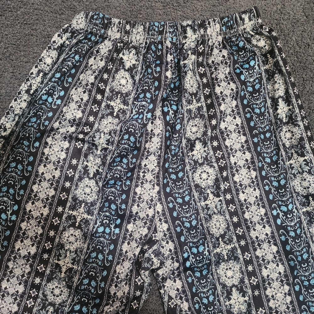 Size large boot cut pants